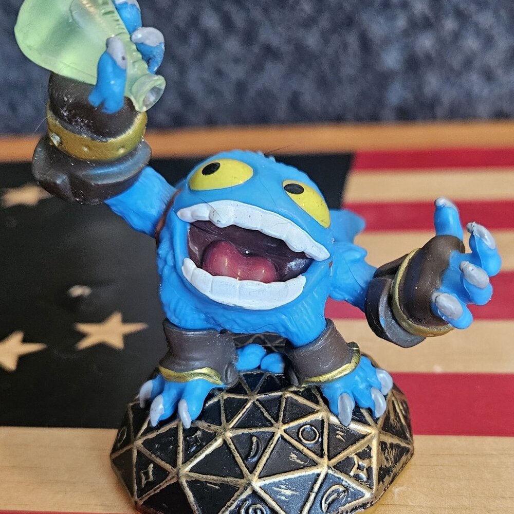 Skylanders Giants POP FIZZ Figure - Series 1 Magic Element - Activision 2012
